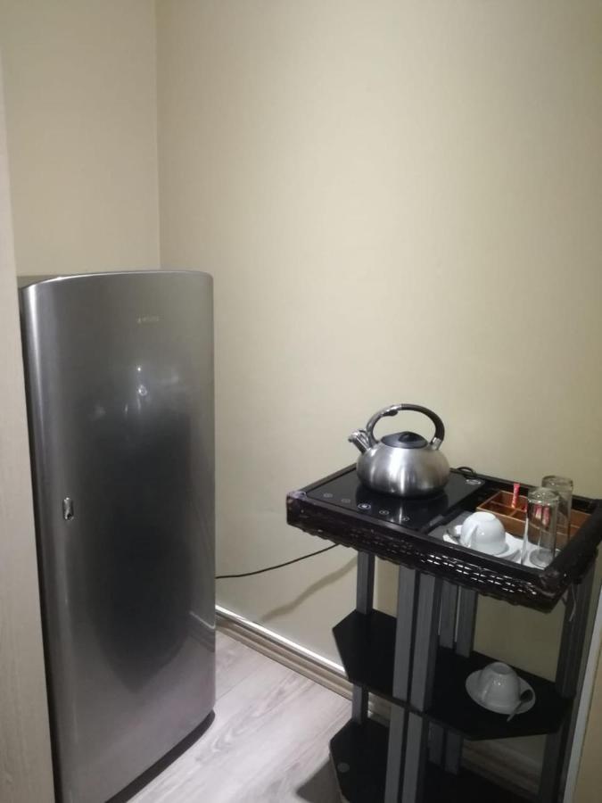 Max B&B イースト・ロンドン エクステリア 写真